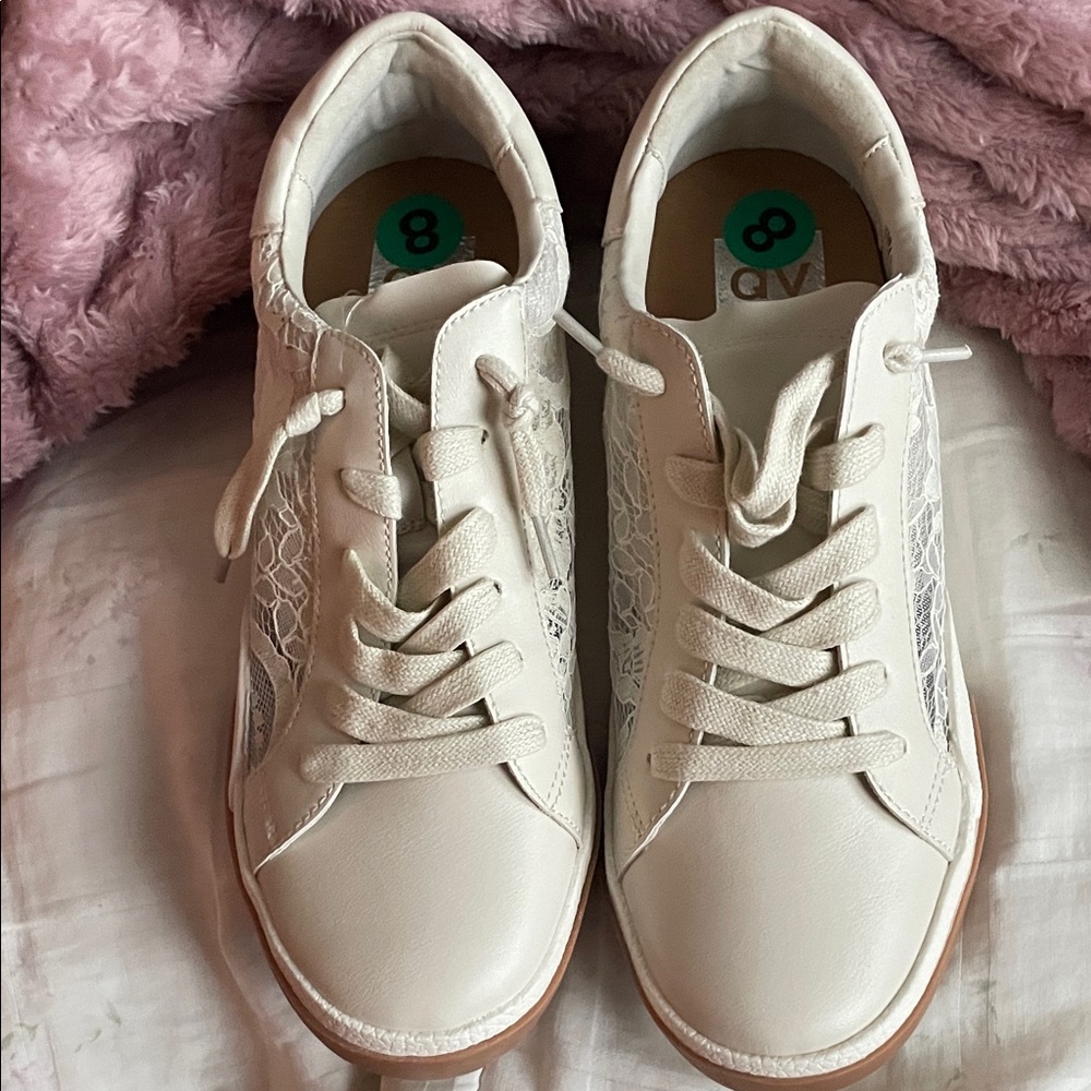 Dolce Vita Harrison White Lace Women's Sneakers nwt